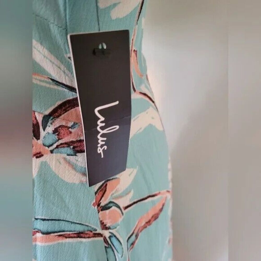 Lulus blue floral zip up flutter sleeve hi-low lined dress, size M New with Tags - Picture 5 of 7